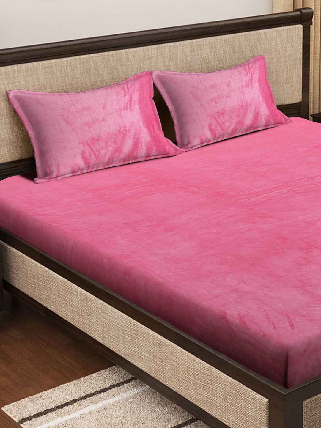 Klotthe Light Pink Solid Woolen Fitted Double Bed Sheet with 2 Pillow Covers