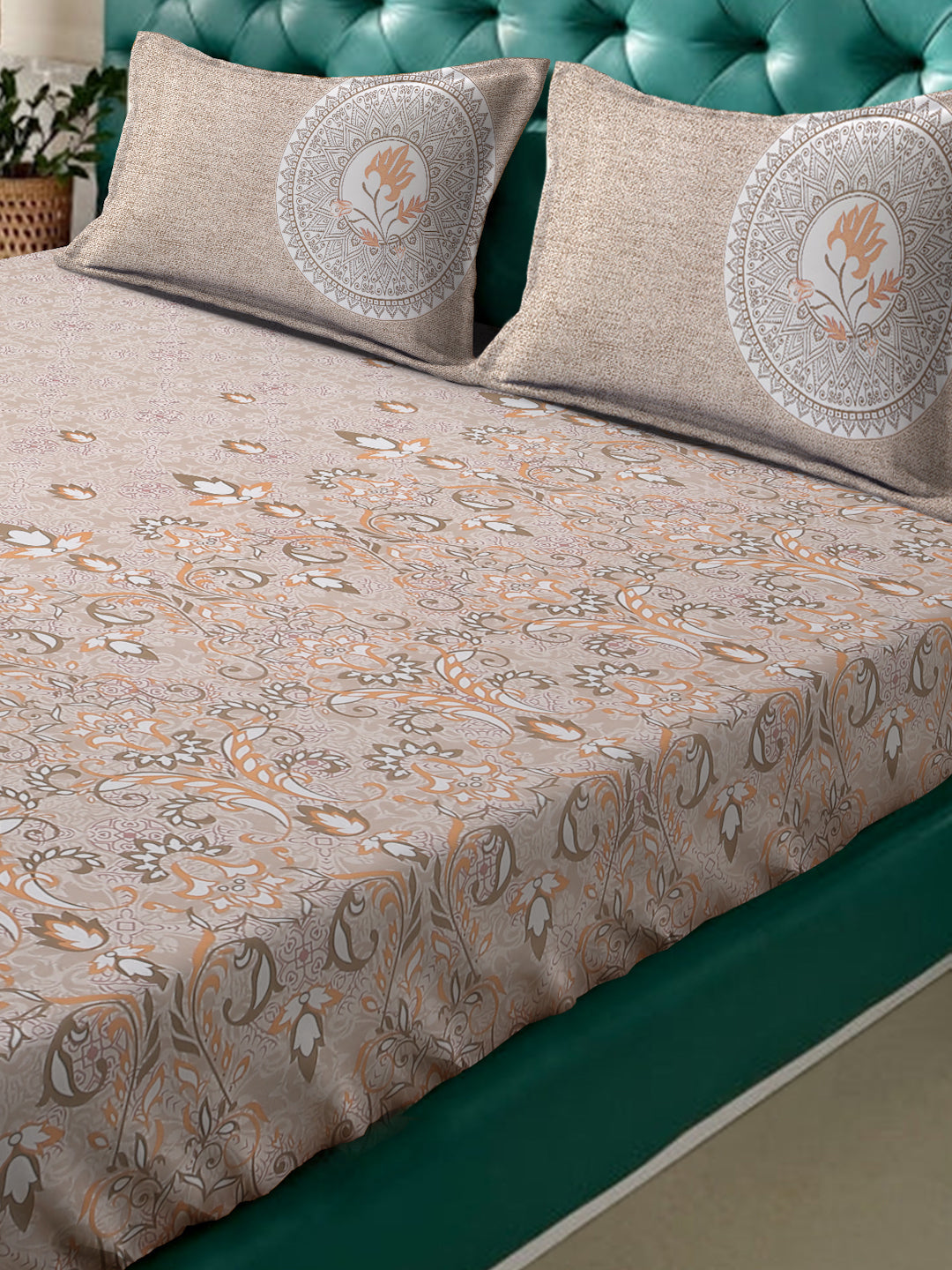 Klotthe Beige Floral 400 TC Pure Cotton Super King Double Bedsheet with 2 Pillow covers