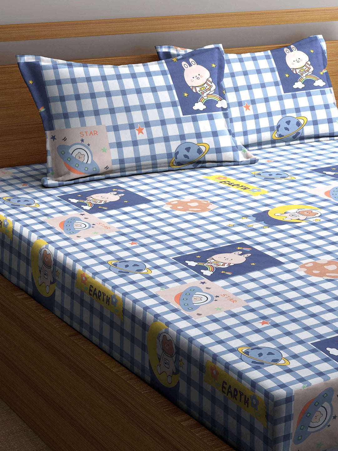 Klotthe Multicolor Cartoon Print Cotton Blend Elasticated Double BedSheet With 2 Pillow Covers