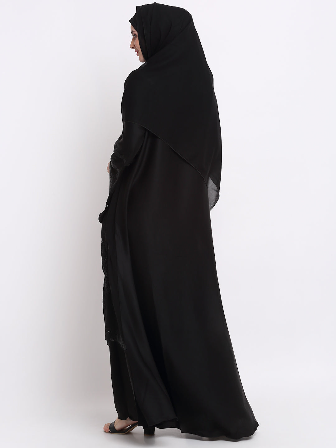 Klotthe Women Black Solid Burqa With Scarf