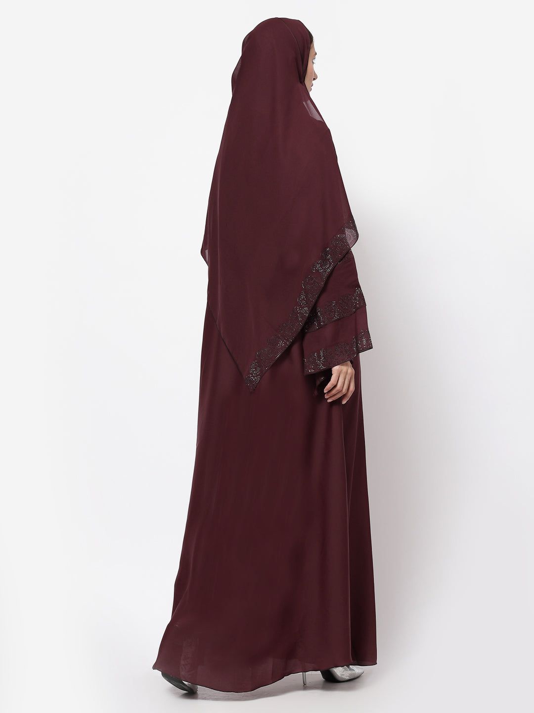 Klotthe Women Maroon Embellished Burqa With Scarves