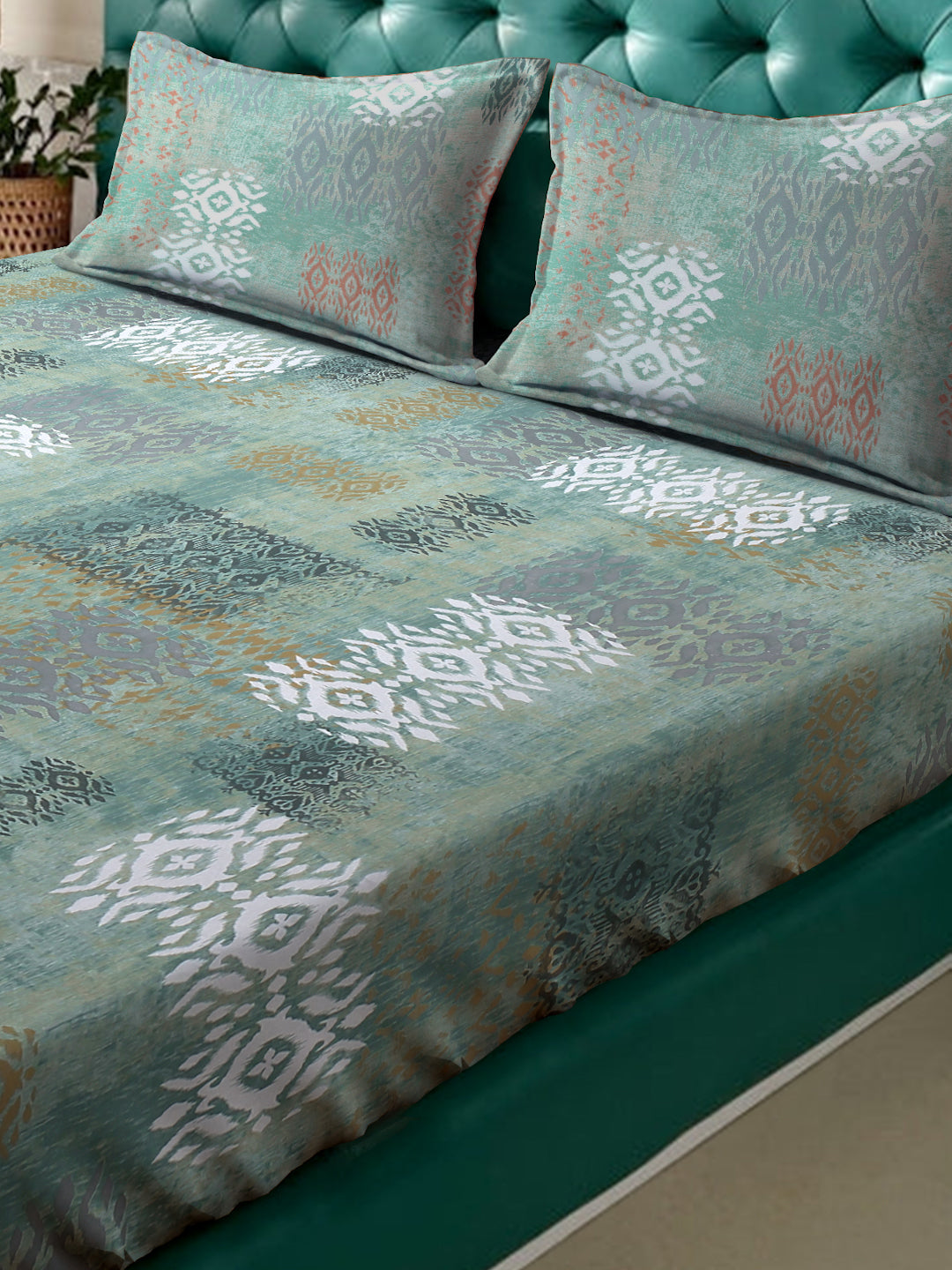 Klotthe Green Geometric 400 TC Pure Cotton Fitted Double Bedsheet with 2 Pillow Covers