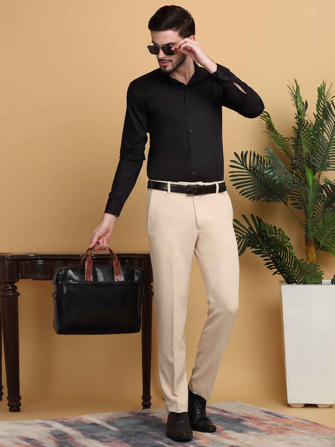 Klotthe Beige Lycra Cotton Elastic Solid Slim Fit Formal Gurkha Pant