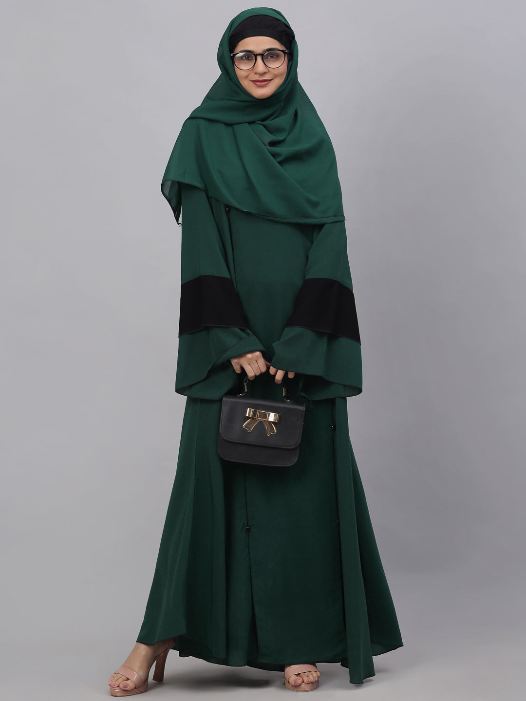 Klotthe Women Green Embellished Burqa With Scarves