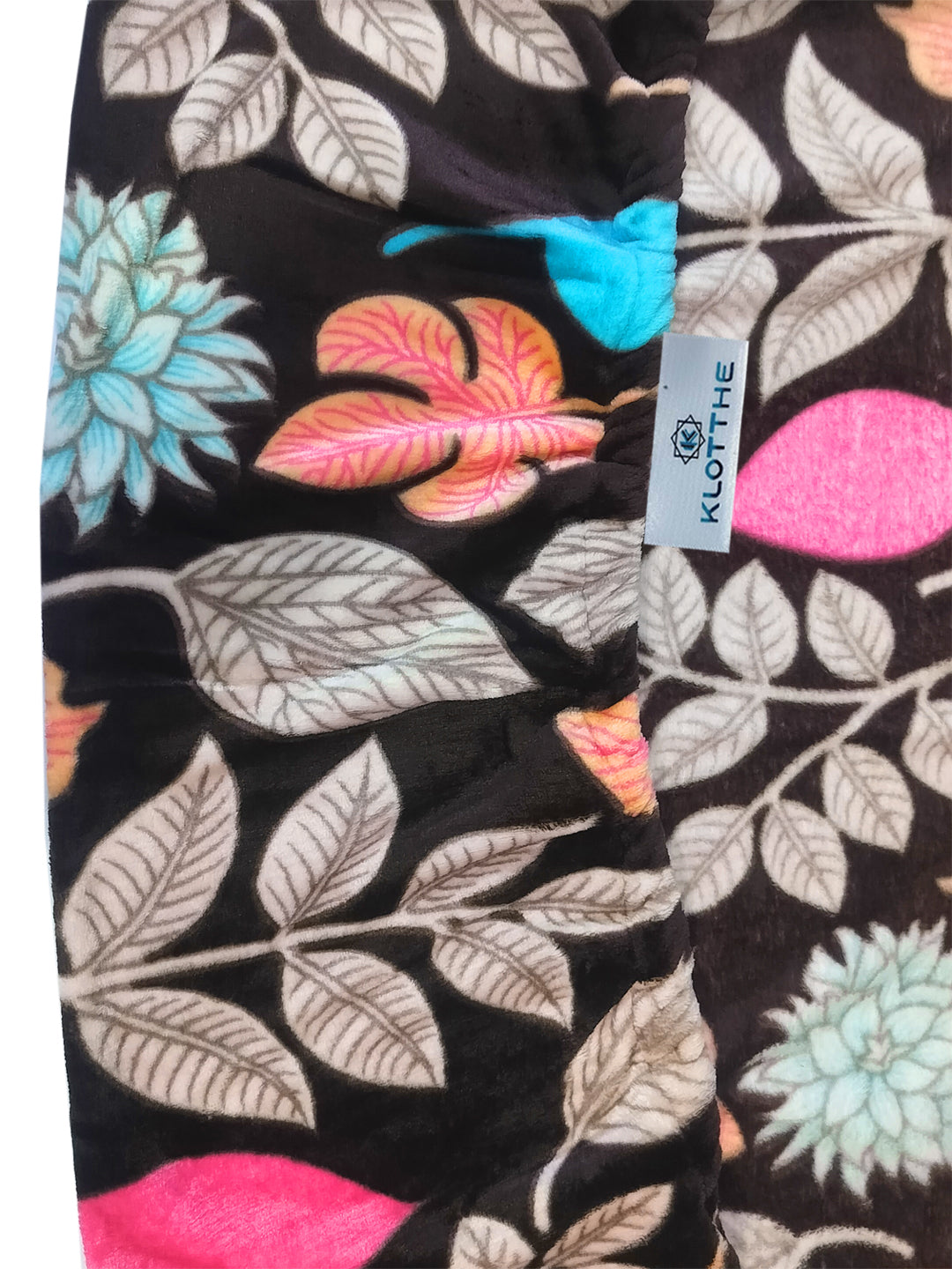 Klotthe Brown Floral Woolen Fitted Double Bed Sheet with 2 Pillow Covers