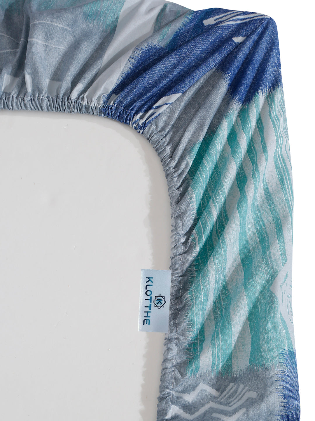 Klotthe Blue Geometric 400 TC Pure Cotton Fitted Double Bedsheet with 2 Pillow Covers